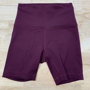 EUC Cassis Wunder Train High-Rise Short 6" size 4